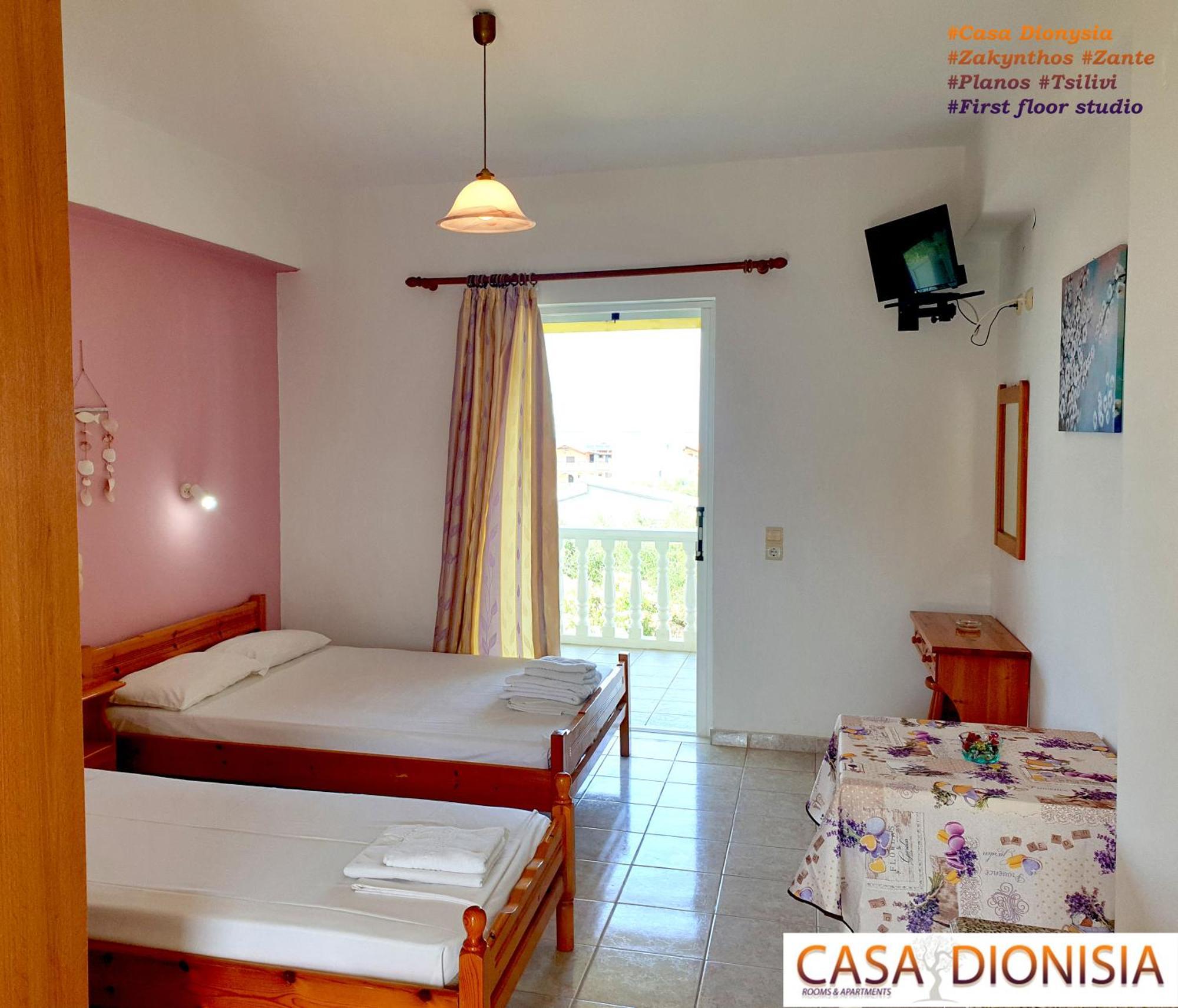Casa Dyonisia Tsilivi Lejlighedshotel Plános Eksteriør billede